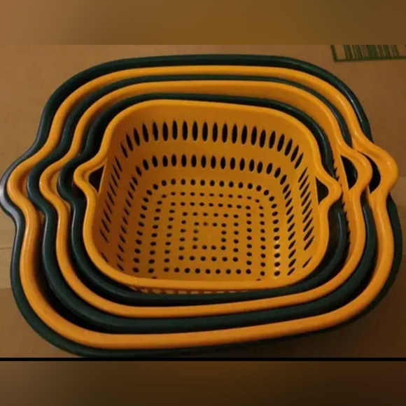 - Colander Bowl Set - New 6pcs - Picture 8 of 9